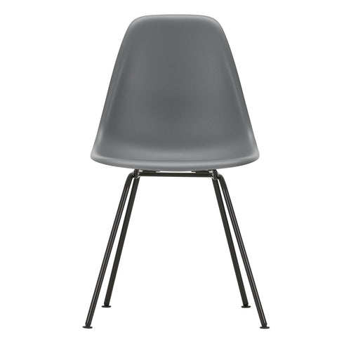 Cadeira Eames em Plástico DSX / Base Preta